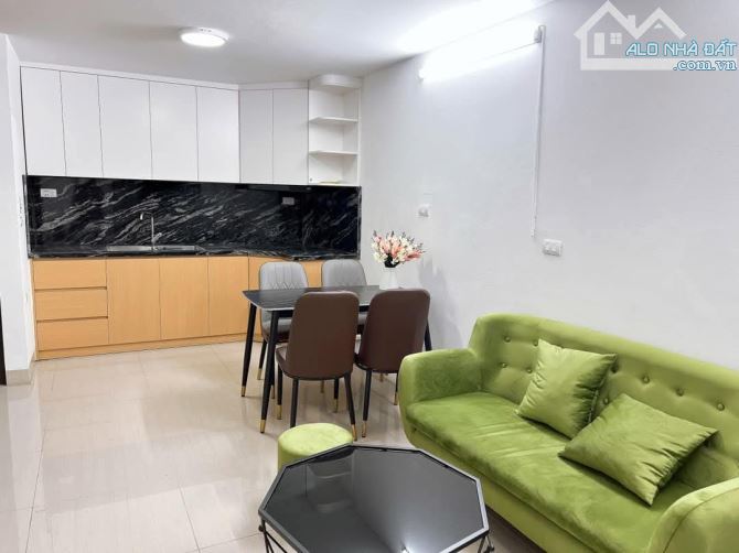 5.5 TỶ NHÀ ĐẸP GẦN PHỐ NGÕ YÊN XÁ - 30M2 - FULL NỘI THẤT SANG XỊN - 1