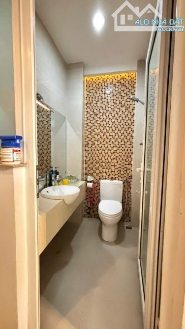 🌸🌸Bán nhà 3 tầng đường C5, Vĩnh Điềm Trung, Nha Trang 60m2 chỉ 5 tỷ - 1