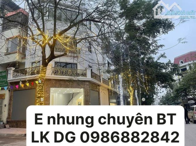 KINH DOANH - Ô TÔ TRÁNH VỈA HÈ - NỘI THẤT CỰC XỊN XÒ - 1