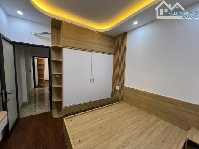 RẺ QUÁ KIM NGƯU Ô TÔ QUA NHÀ, FULL NỘI THẤT, NGÕ THÔNG, 40M2 GIÁ CHỈ HƠN 8 TỶ - 2