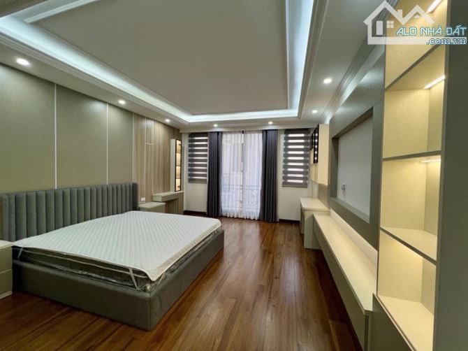 Phùng Chí Kiên, ô tô vào nhà, thang máy, kinh doanh, văn phòng, 7 tầng, 52m2, 18 tỷ - 2