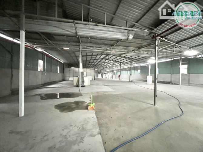 Cho thuê nhà xưởng 2.500 m2 tại Tăng Nhơn Phú B, Quận 9 – Hồ Chí Minh - 2