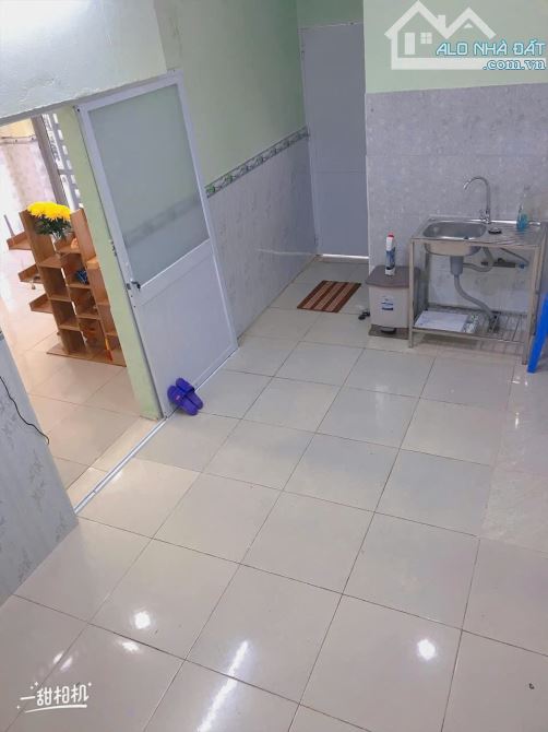 Cực rẻ - Gần ngay Xa lộ Hà Nội, Q9, hẻm ô tô, chỉ hơn 3 tỷ, 50m2, 1T1L, mua vào ở liền - 2