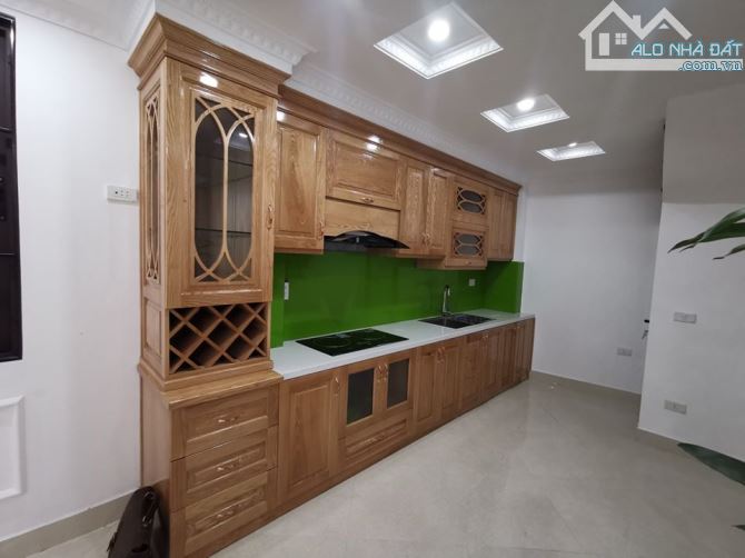 Ô Tô qua nhà – Lô Góc! Nhà Nguyễn Trãi TX, 9tỷ3, 5 tầng, 42.7m2! - 2