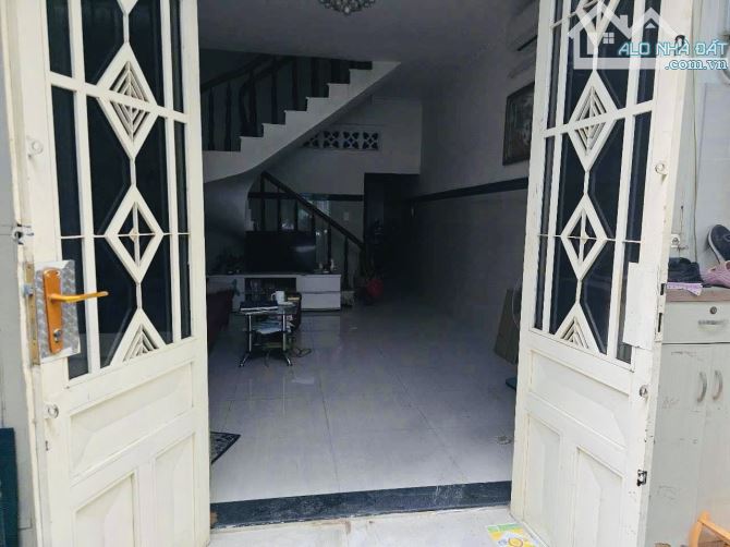 BÁN NHÀ HẺM 4M TRƯỜNG CHINH, TÂN PHÚ – 2 TẦNG, 40M², CHỈ 2.9 TỶ! - 2