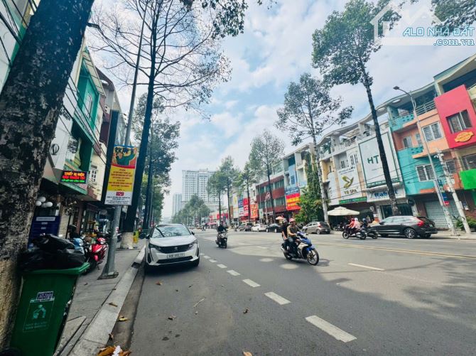 Bán nhà đường Võ Thị Sáu, phường Thống Nhất; 1 trệt 3 lầu 252m2 sàn giá 18 tỷ - 13