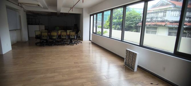 Cho Thuê Tầng Trệt Văn Phòng Đường Nguyễn Thị Minh Khai  Quận 1 DT 200m2 giá 140 triệu - 3