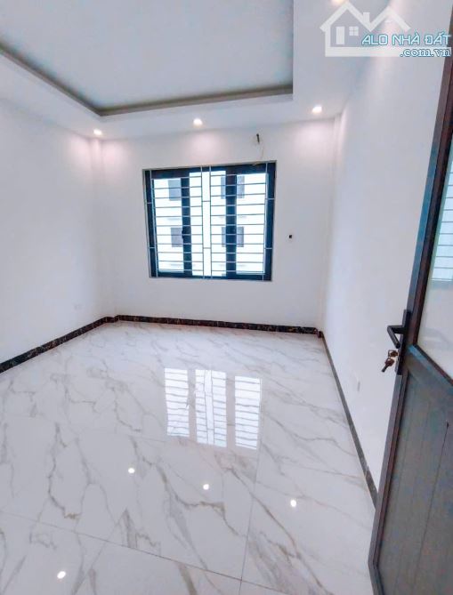 🏡 BÁN NHÀ PHỤNG CHÂU - 31M² - MẶT TIỀN 3M - GIÁ TỐT 📢 - 3