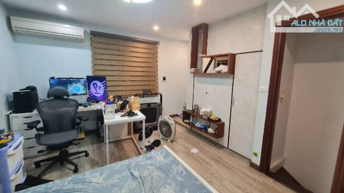 Bán nhà ngõ 100 Yên Lãng - Láng Hạ - Đống Đa 4 Tầng DT30m2 ngõ ô tô Giá 6.835 tỷ - 3