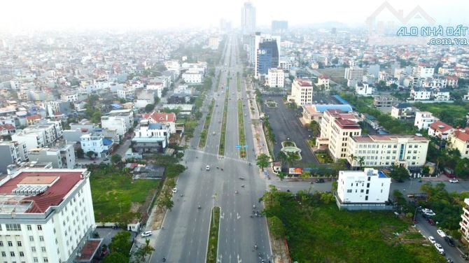 Đất mặt đường Lê Hồng Phong - 337m2 - mt 12,4m - vuông vắn - giá chỉ hơn 130 tr/m2 - 3