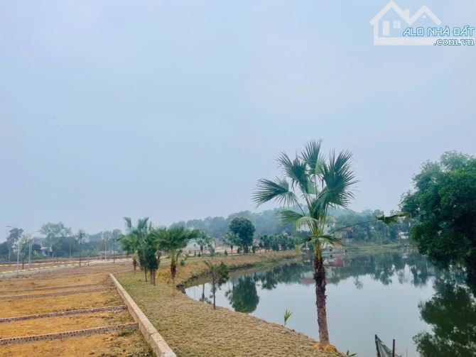 Cần bán gấp lô góc 2 mặt tiền view Hồ, gần Golf Đồng Mô giá siêu tốt chỉ nhỉnh 2 tỷ - 4