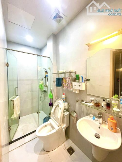 Bán nhà 158 Nguyễn Khánh Toàn, Cầu Giấy, 56m2, 7 tầng, thang máy ôtô, kinh doanh 17.8tỷ - 4