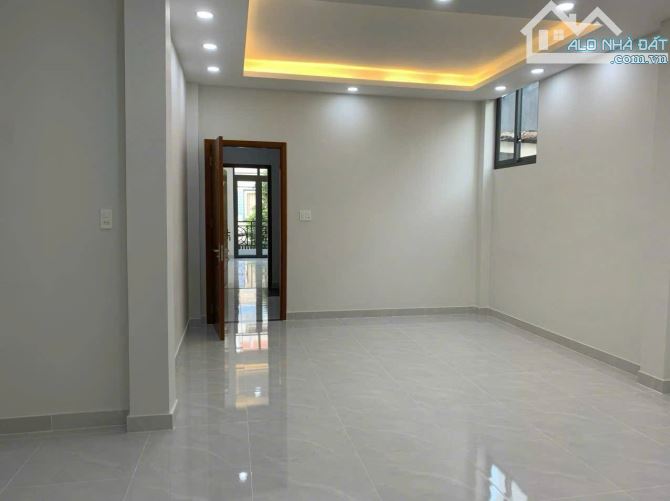 Quận 8 - Nhà Mới Xây Khu Vip Tạ Quang Bửu - 4