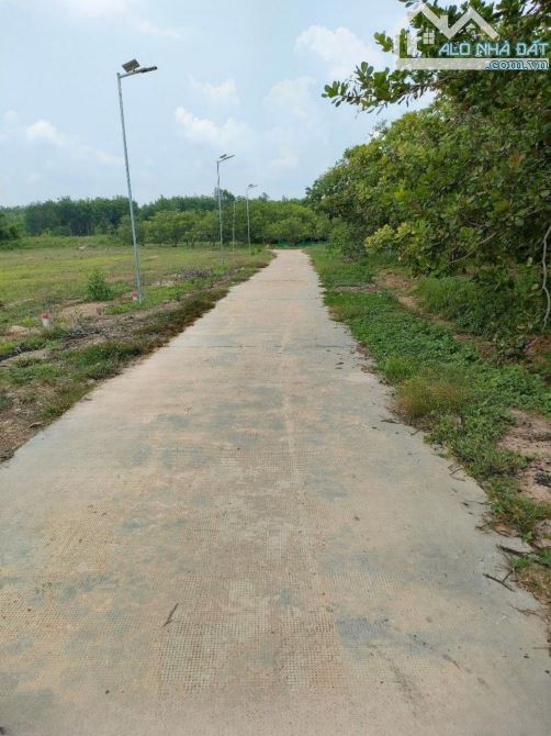 Cần tiền kinh doanh bán nhanh lô đất thổ cư gần Quốc lộ 14, KCN Đồng Phú, đường ô tô - 5