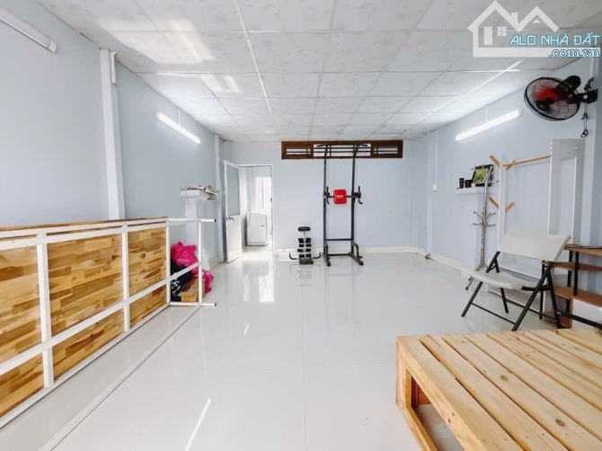 NHÀ MỚI XÂY. Đ: HUỲNH TẤN PHÁT. KẾ PMH QUẬN 7. DT: 63 M2. 3 TẦNG  5 PN. GIÁ CHỈ 6.8 TỶ. - 5