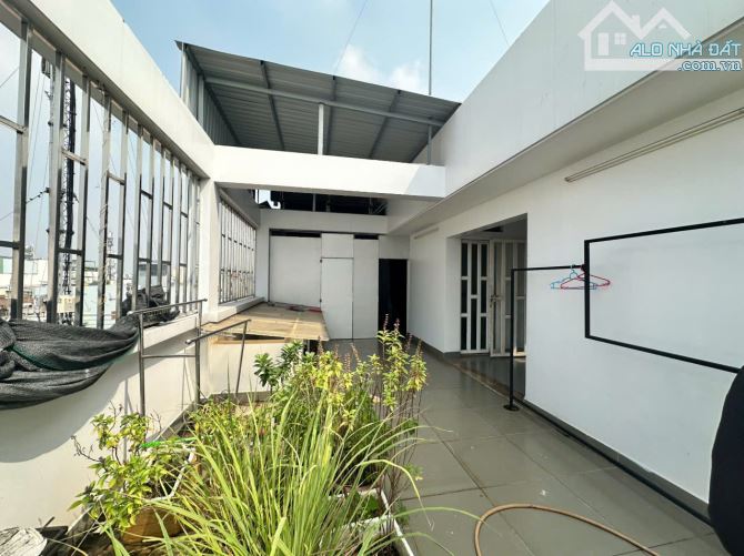 Bán nhà MT Trần Quang Quá ,P.Hiệp Tân - DT : 8x20m - 4 lầu st thang máy -Giá : 21.5 tỷ TL - 5