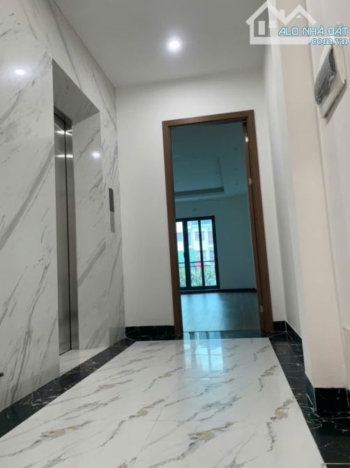 NHÀ PHÂN LÔ 70M2*7T PHAN ĐÌNH GIÓT, GARA, Ô TÔ TRÁNH, THANG MÁY - 5