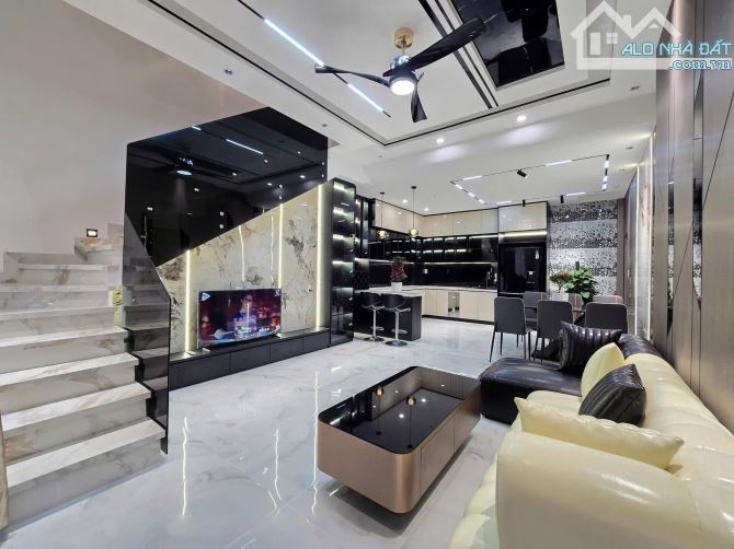 Bán nhà kiệt Tiểu La - Hải Châu với phong cách Luxury giá chỉ nhỉnh 4ty hơn - 8