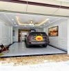 Cho thuê nhà 5 tầng tại Hoàng Hoa Thám, 50m, gara oto , thang máy, giá 33tr