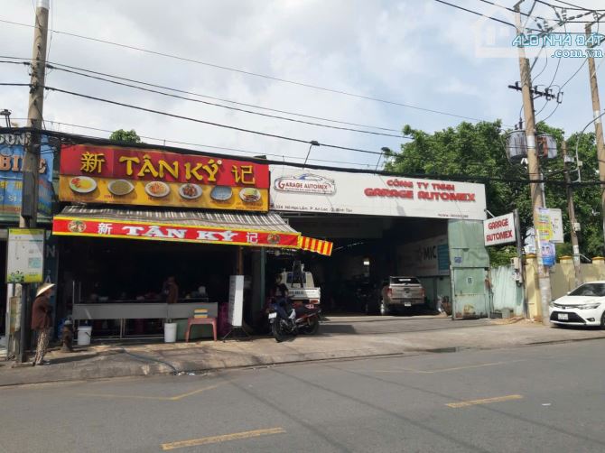 cần bán kho mặt tiền đường Hồ học Lãm gần đại lộ Đông Tây diện tích 1248 m2 giá 95 tỷ TL