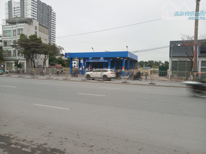 Bán lô đất mặt đường Ngọc Hồi DT 2900m2, Mt 60m, Giá 150 tỷ