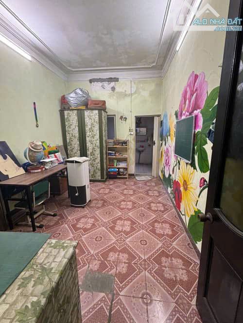 Bán nhà Quan Hoa – Cầu Giấy – 140m2 – Mặt tiền 9,7m – 26,5 tỷ .