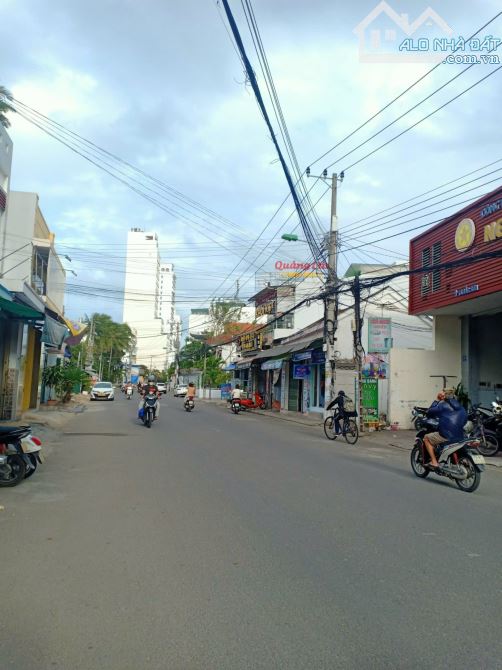 Bán Đất Mặt Tiền đường Bắc Sơn - TP.Nha Trang ( Sát Biển ) Ngang 10 mét