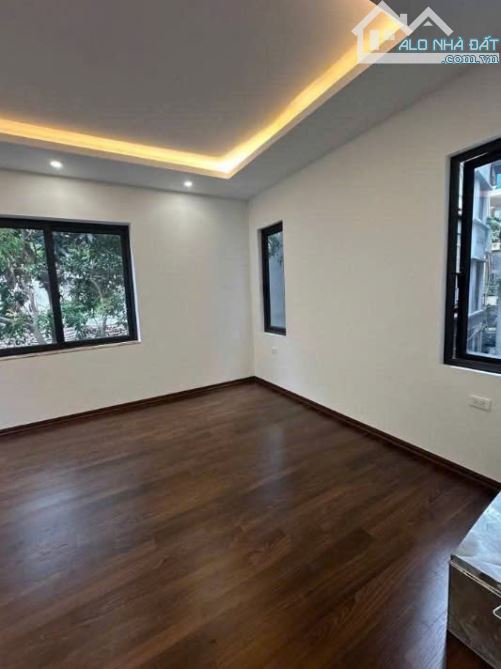 B.Á.N NHÀ TÂY MỖ_QUANG TIẾN_SÁT VINCOM MEGE, LÔ GÓC, NGÕ THÔNG, 36M2X5T, SÁT ĐẠI LỘ THĂNG