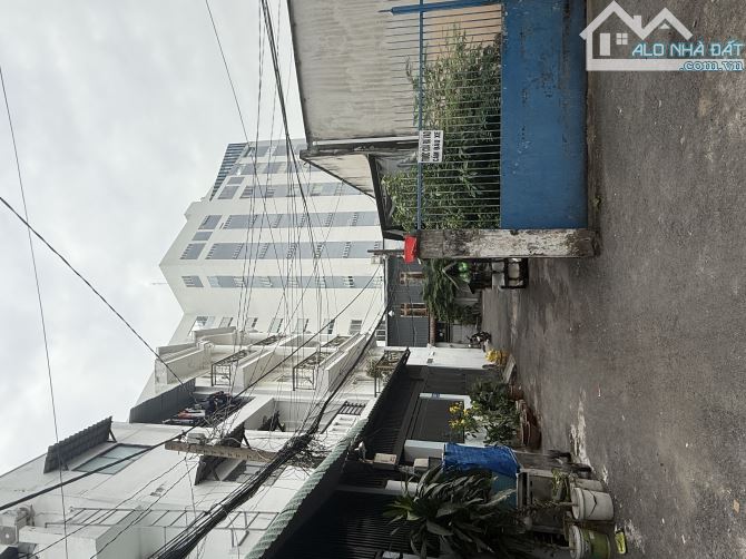 ngợp bank 9 tỷ. 7.5x23 169m2. hơn 60tr/m2. HXH. ngay chợ An Nhơn.