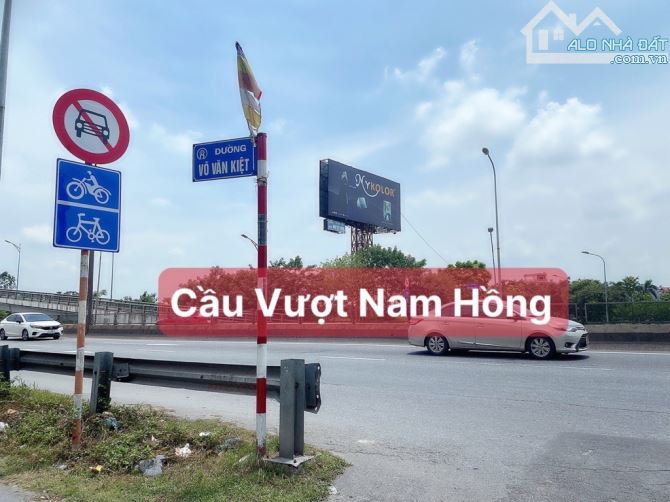 🏡 BIỆT THỰ 2 MẶT TIỀN VIEW CÁNH ĐỒNG - VỊ TRÍ ĐẸP - TIỆN ÍCH NGẬP TRÀN - LÝ TƯỞNG ĐẦU TƯ