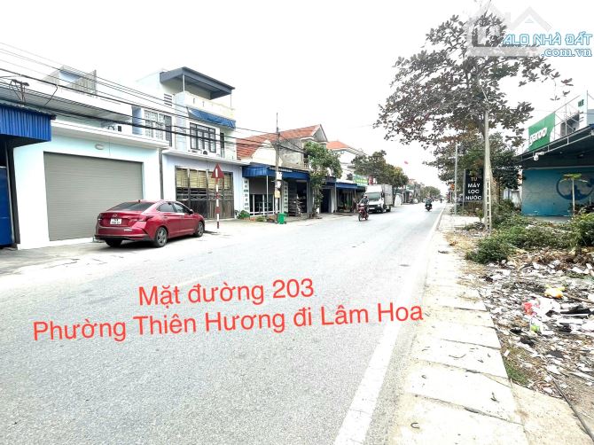 Bán lô 100m mặt đường 203 Thiên Hương trên đất có sẵn 4 phòng trọ đang cho thuê giá 5,x tỷ