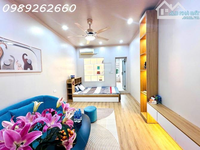 Bán căn hộ tập thể 2,28 tỷ, 45m2 tại ngõ 129 Nguyễn Trãi, Khương Đình, Thanh Xuân, Hà Nội