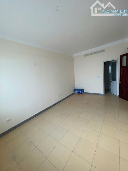 Cho thuê chung cư 310 Minh Khai 2pn đồ cơ bản giá tốt