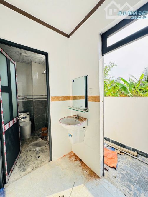 Căn nhà hiện đại 90m2 mới xây ngay cây xăng thạnh phú GIÁ CHỈ HƠN 1TY - 10