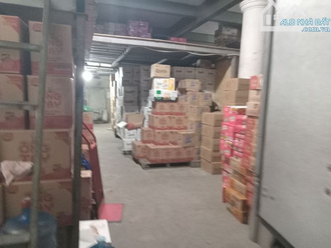 Bán nhà mặt phố Tân Mai DT 1150m2, MT 30m, Giá 90 tỷ