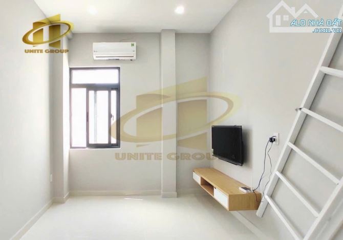 DUPLEX cửa sổ gần cầu Nguyễn Căn Cừ , ĐH Tôn Đức Thắng - 1