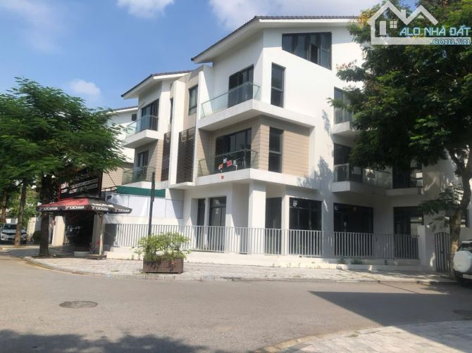 Bán gấp biệt thự  An Vượng Villa, DT 300m2, lô góc siêu thoáng - 1