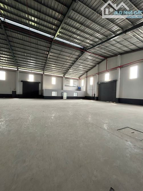 Cho thuê kho xưởng mới  4600m2 giá cực hời  tại Long An - 1