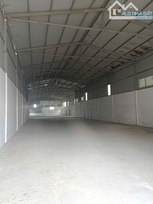 Cho thue kho xưởng dt 1200m2 tại biên giang hà đông - 1