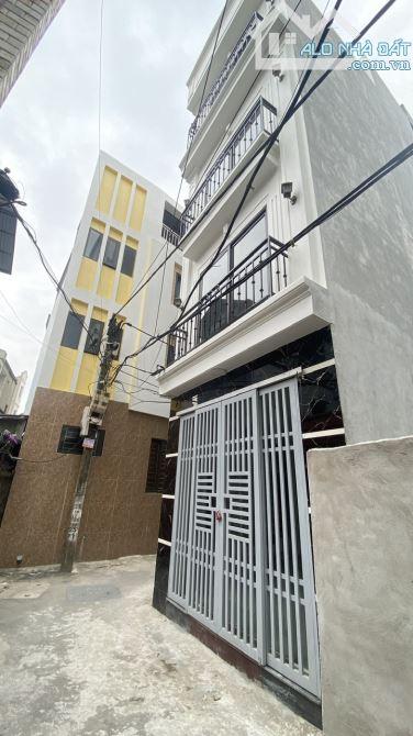 Việt Hưng, Long Biên cực hiếm, nhà 5 tầng x 42m2, MT 6m, Lô góc, 2 thoáng. Giá 5,8 tỷ - 1