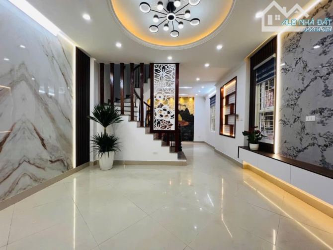 📍 Hiếm! Nhà 38m² – 4 Tầng – Ngõ Thông, Rộng 3m – Khu Trung Tâm Thanh Xuân! - 1