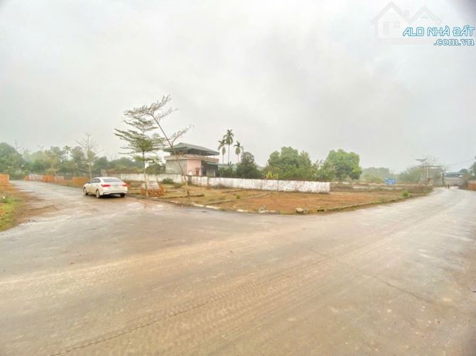 Duy Nhất 1 lô đất khoang mái đồng trúc nhìn sang cnc HÒA LẠC và đại lộ Thăng Long. - 1