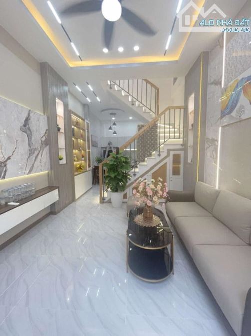 Bán nhà HẺM XE HƠI ĐỢI CỬA Vườn Chuối Q.3, 5 tầng, hàng xóm cư xá Đô Thành, nhỉnh 5 tỷ - 1