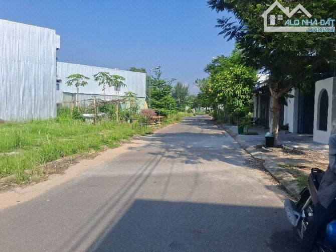 🎉🎉Chào bán Đất , Diện tích: 336m², mặt tiền 32,2m². Lô góc 2 mặt tiền Dương Sơn 5 - 1