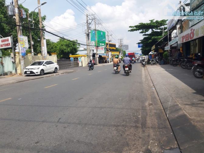 cần bán kho mặt tiền đường Hồ học Lãm gần đại lộ Đông Tây diện tích 1248 m2 giá 95 tỷ TL - 1