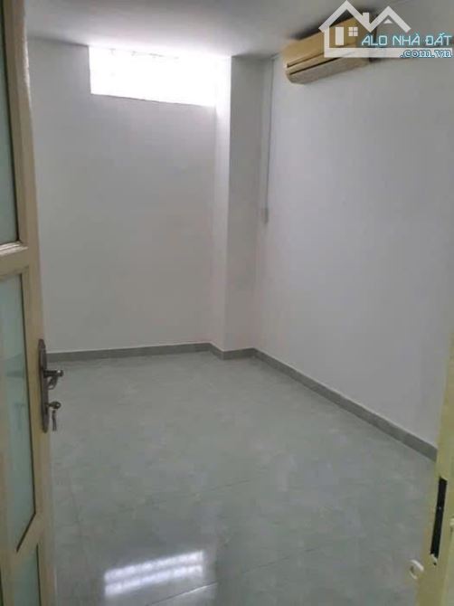 Bán nhà Hoàng Hoa Thám, p7 Bình Thạnh, 2 tầng 62m2, chỉ 4tỉ6 - 2