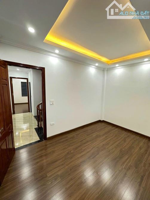 Bán nhà Đức Thượng, Hoài Đức. sổ vuông 40m2. sát Quốc lộ 32 - 2