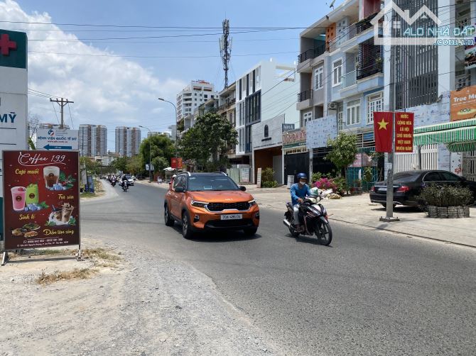 Bán nhà mặt đường Nguyễn Hoàng an phú an khánh Quận 2 cũ gần Trường Thủ Thiêm (80m2) 25 tỷ - 2