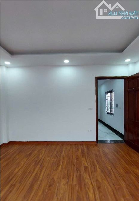 Bán nhà Đông Mỹ, Thanh Trì. DT 47m² - 4 Tầng- Gara ô tô, gần THPT Đông Mỹ chỉ 5.8 TỶ - 2