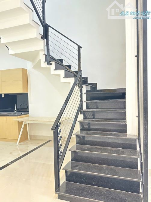 Bán nhà 3 tầng mặt tiền đừơng LÝ NHÂN TÔNG , Hải Châu , Đà Nẵng - 3